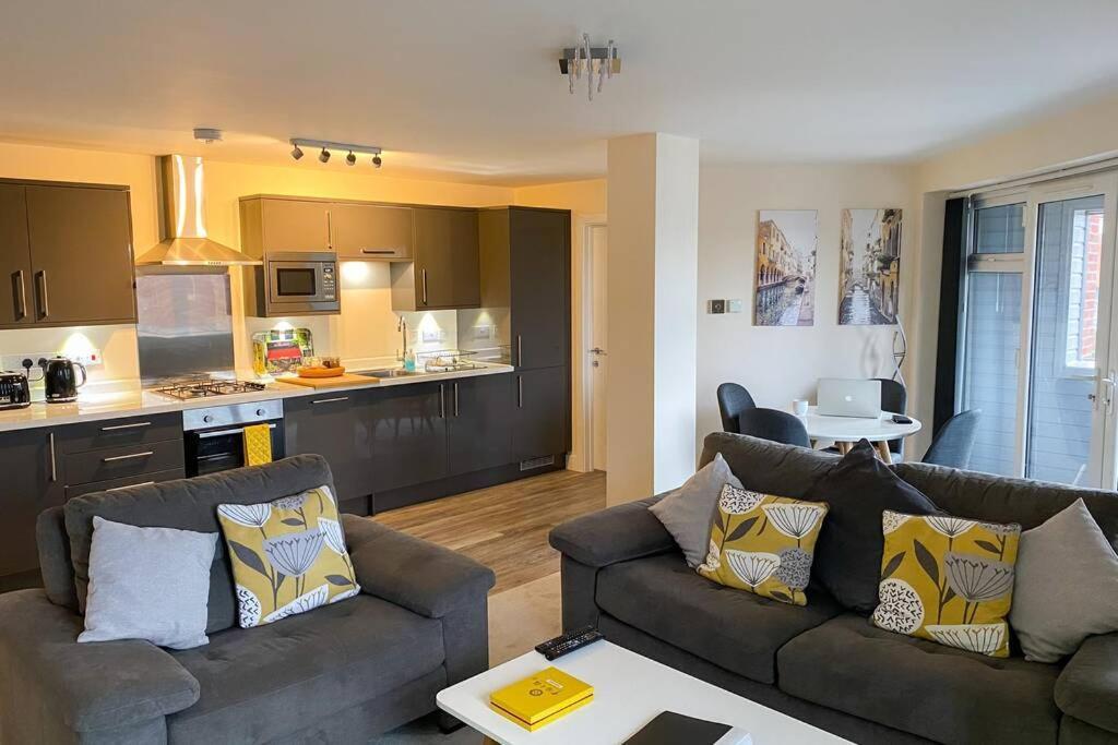 13 The Grosvenor, Luxury Flat, Central Newmarket, Newmarket  Eksteriør bilde