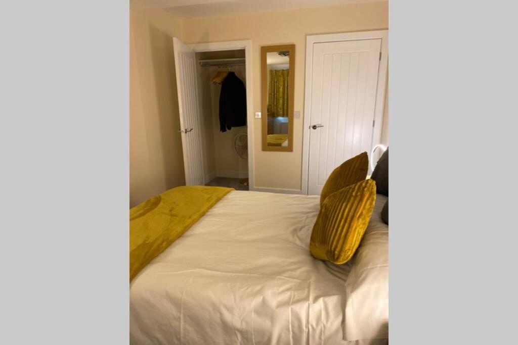 13 The Grosvenor, Luxury Flat, Central Newmarket, Newmarket  Eksteriør bilde